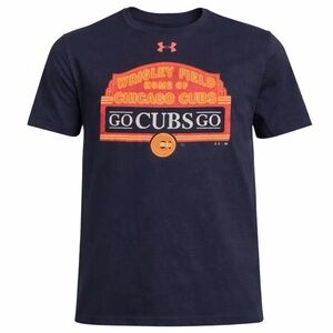 UNDER ARMOUR HEATGEAR Mens Black Chicago Cubs T-Shirt Wrigley Field Size L